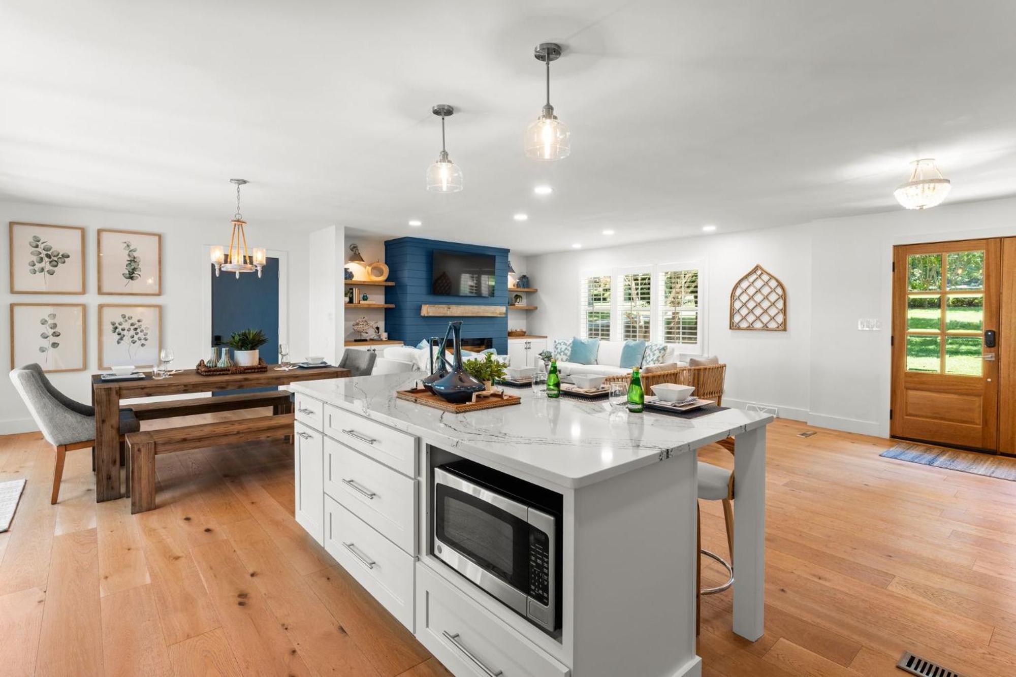 Lakefront Living Муурсвил Екстериор снимка