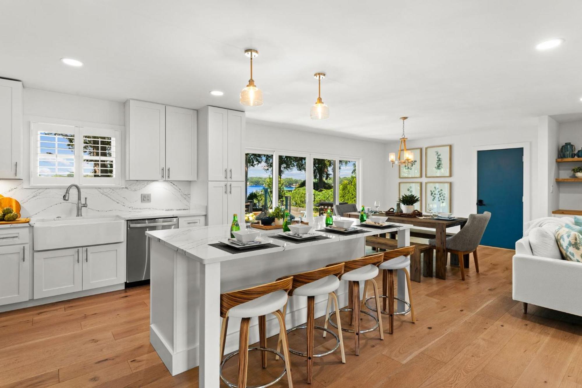 Lakefront Living Муурсвил Екстериор снимка